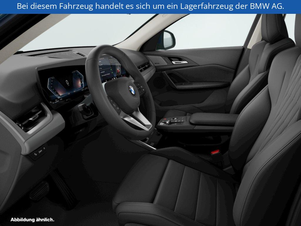 Fahrzeugabbildung BMW X2 sDrive20i