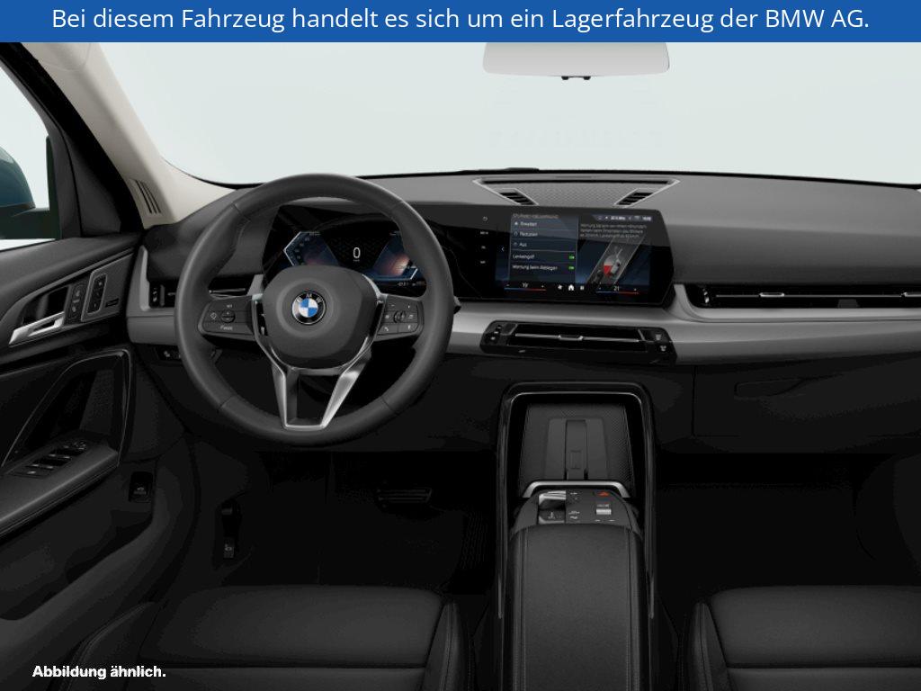 Fahrzeugabbildung BMW X2 sDrive20i
