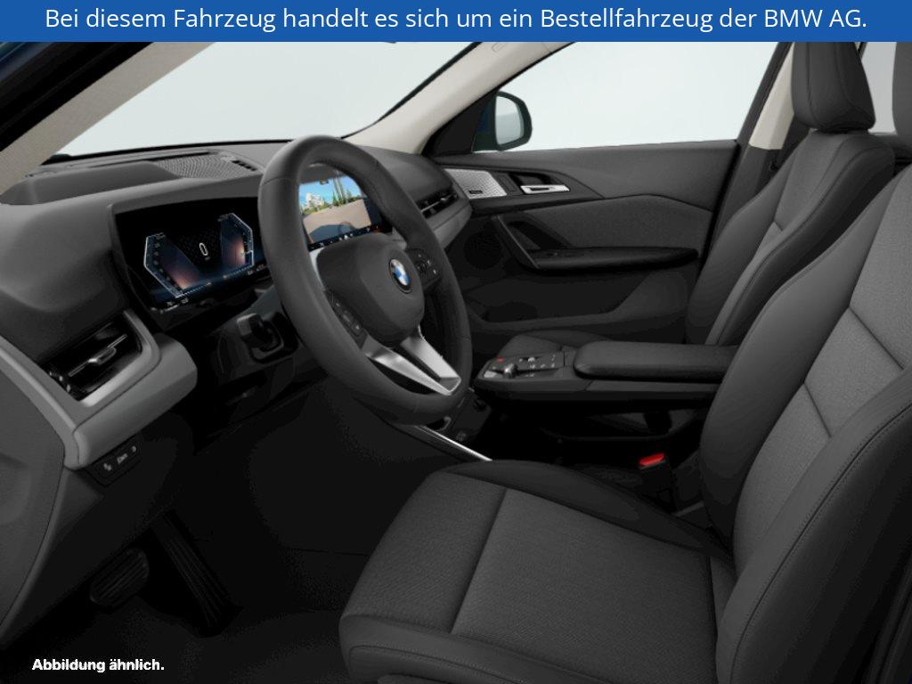 Fahrzeugabbildung BMW X2 sDrive20i