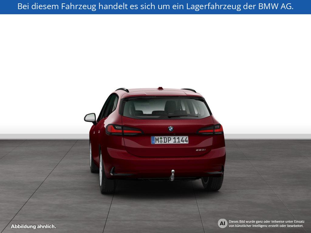 Fahrzeugabbildung BMW 220i Active Tourer