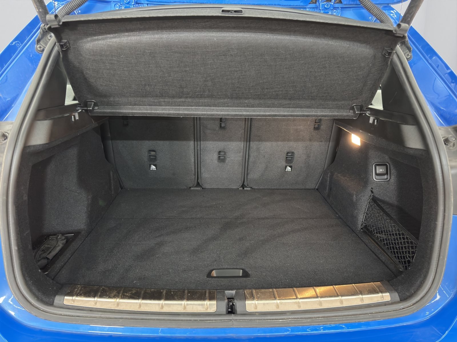 Fahrzeugabbildung BMW X1 sDrive18i [M Sport, Navi, LED, PDC, SHZ]