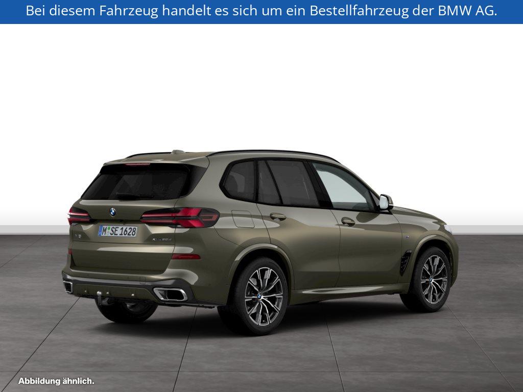 Fahrzeugabbildung BMW X5 xDrive30d