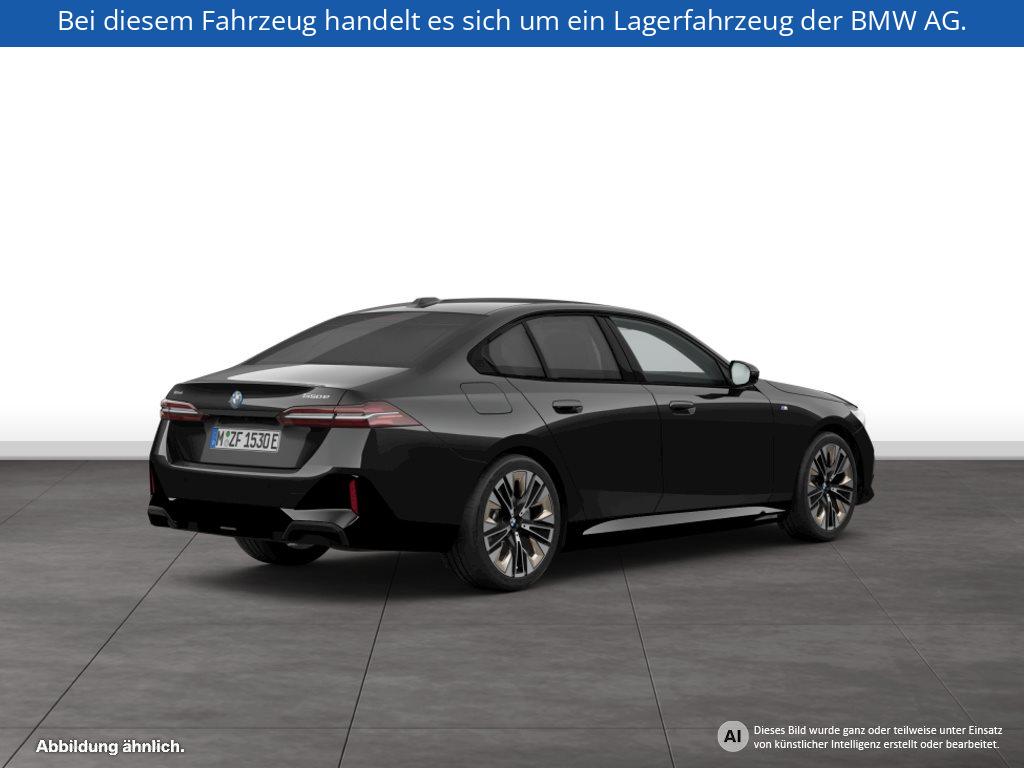 Fahrzeugabbildung BMW 550e xDrive Limousine
