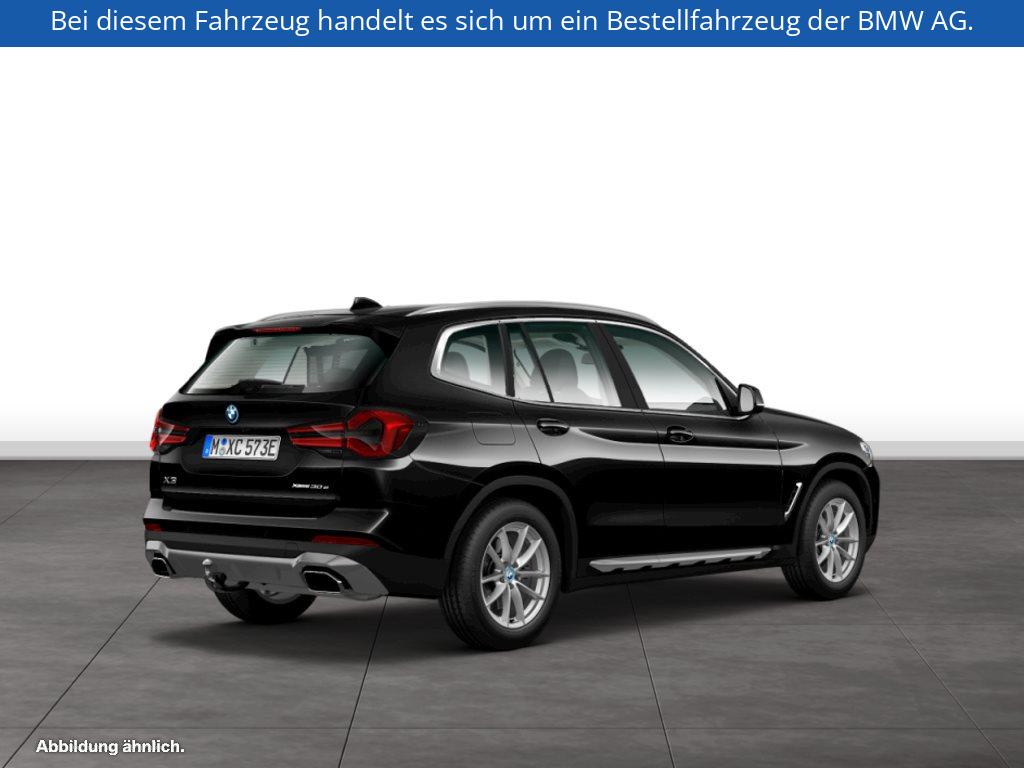 Fahrzeugabbildung BMW X3 xDrive30e