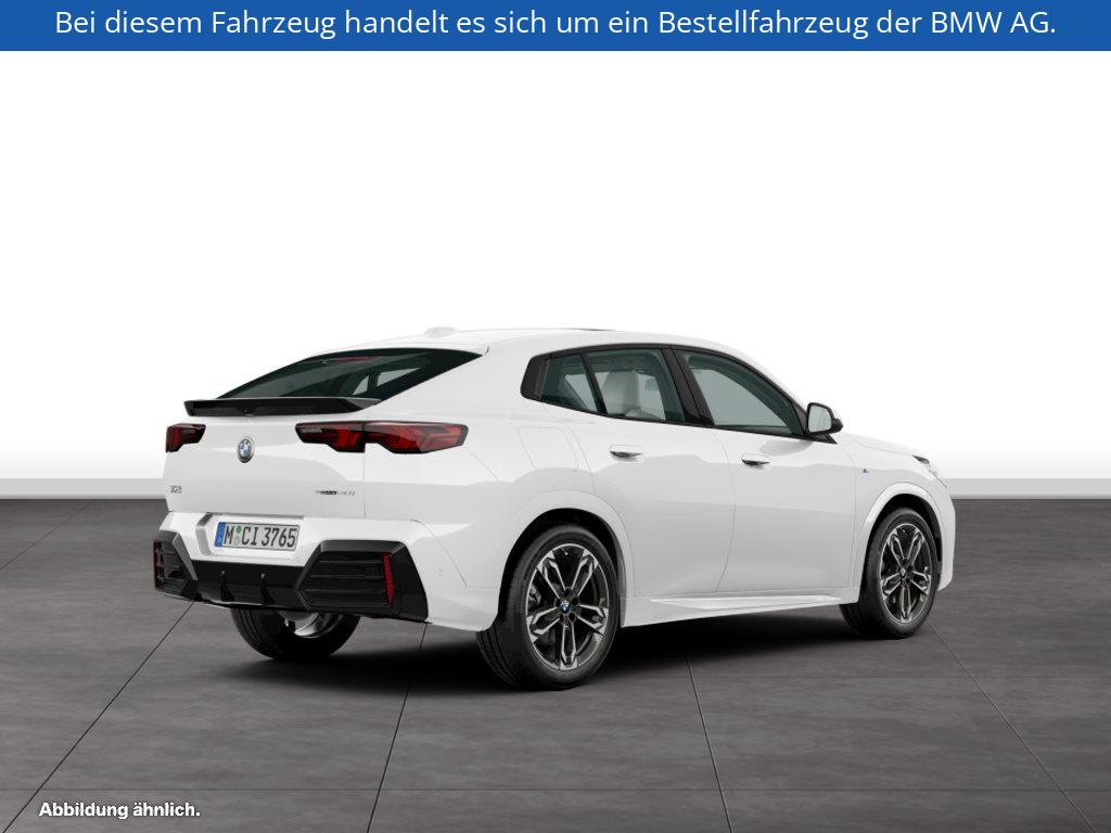 Fahrzeugabbildung BMW X2 sDrive20i