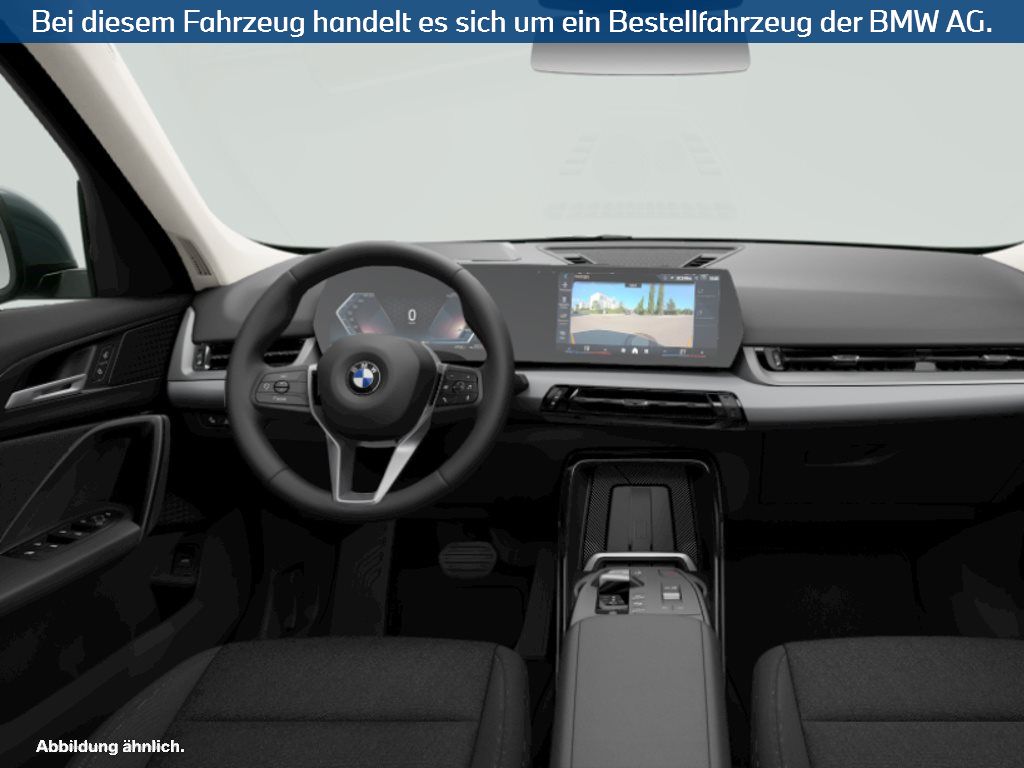 Fahrzeugabbildung BMW X1 sDrive18i SAV