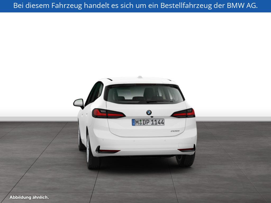 Fahrzeugabbildung BMW 220i Active Tourer
