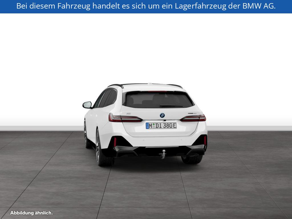 Fahrzeugabbildung BMW i5 eDrive40 Touring
