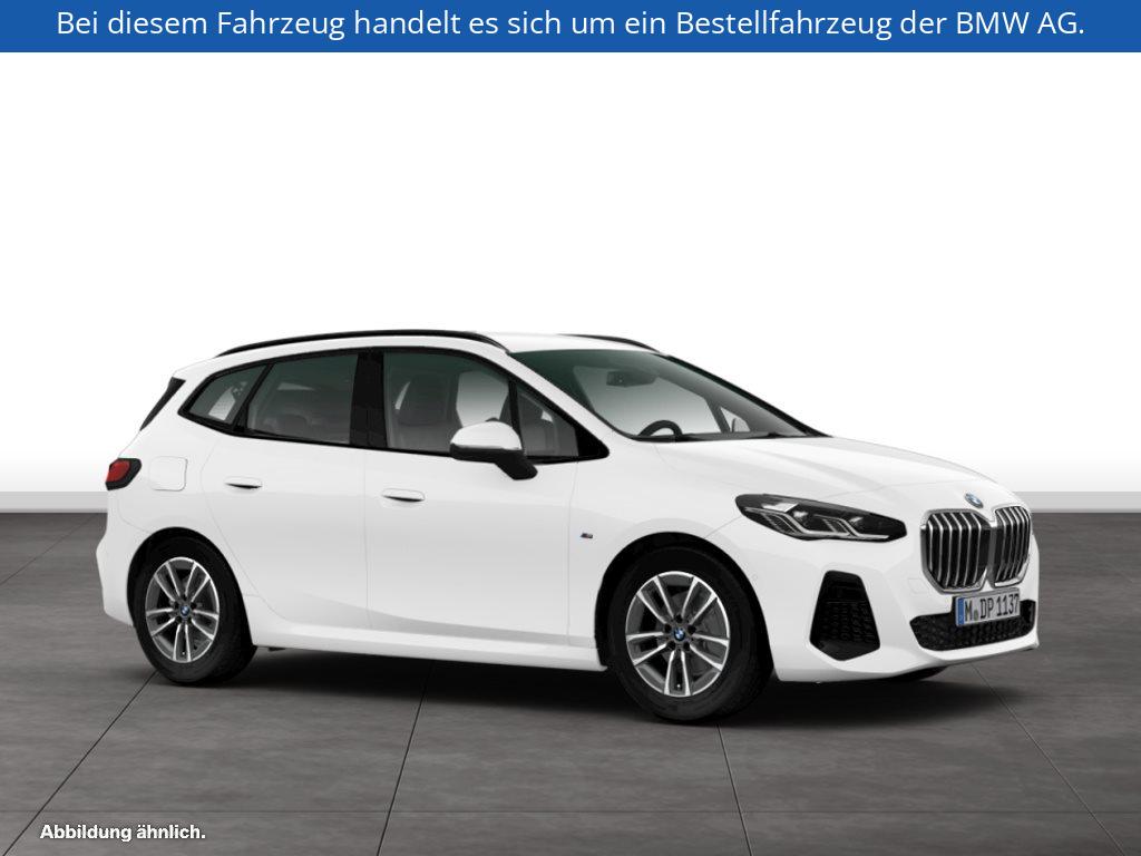 Fahrzeugabbildung BMW 218i Active Tourer
