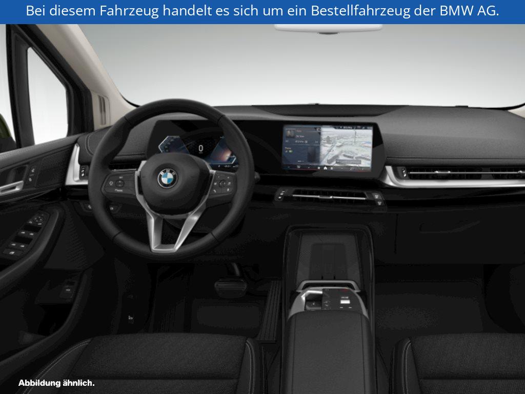 Fahrzeugabbildung BMW 216i Active Tourer