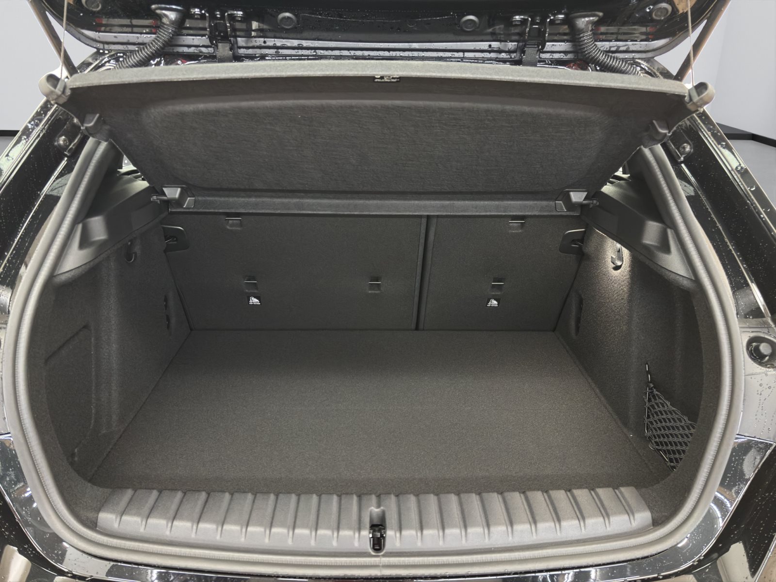 Fahrzeugabbildung BMW 120 [M Sport, Navi, 19 LMR, RFK, SHZ, LED] DAB