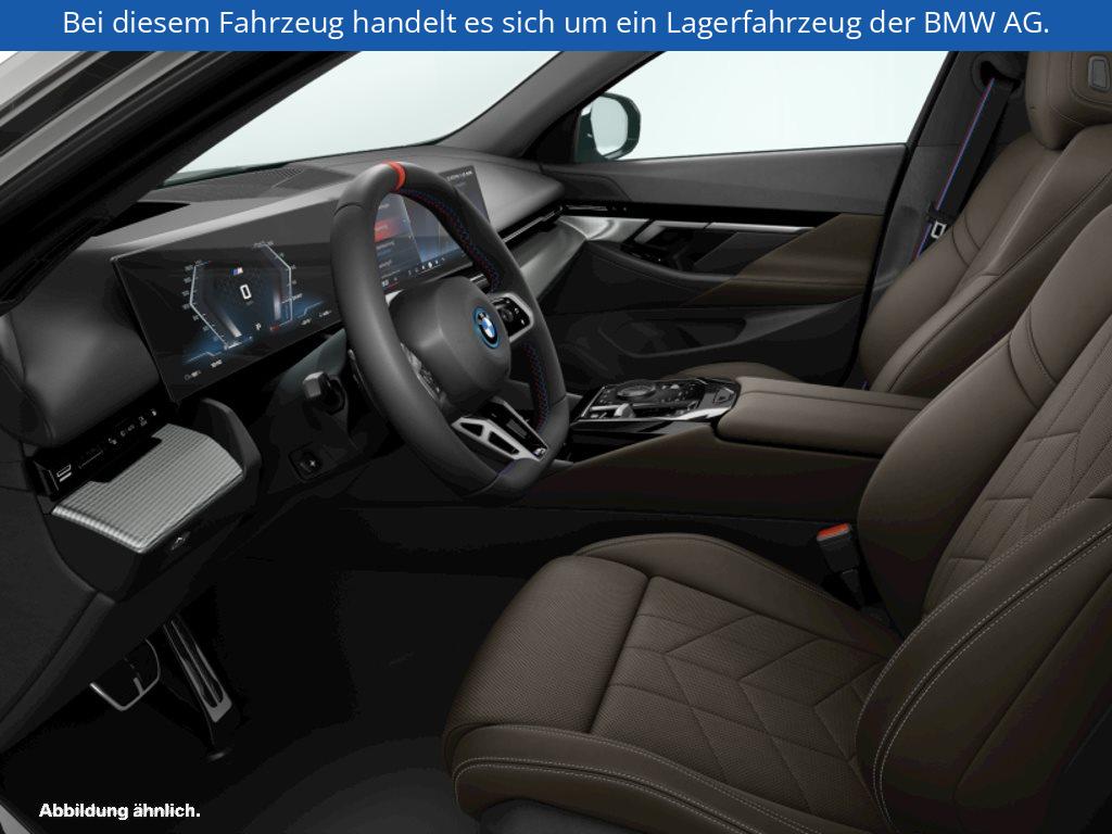 Fahrzeugabbildung BMW i5 M60 xDrive Touring