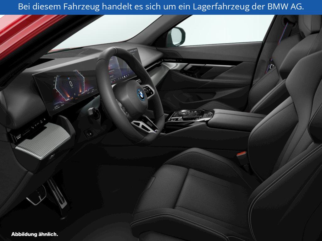 Fahrzeugabbildung BMW 550e xDrive Touring