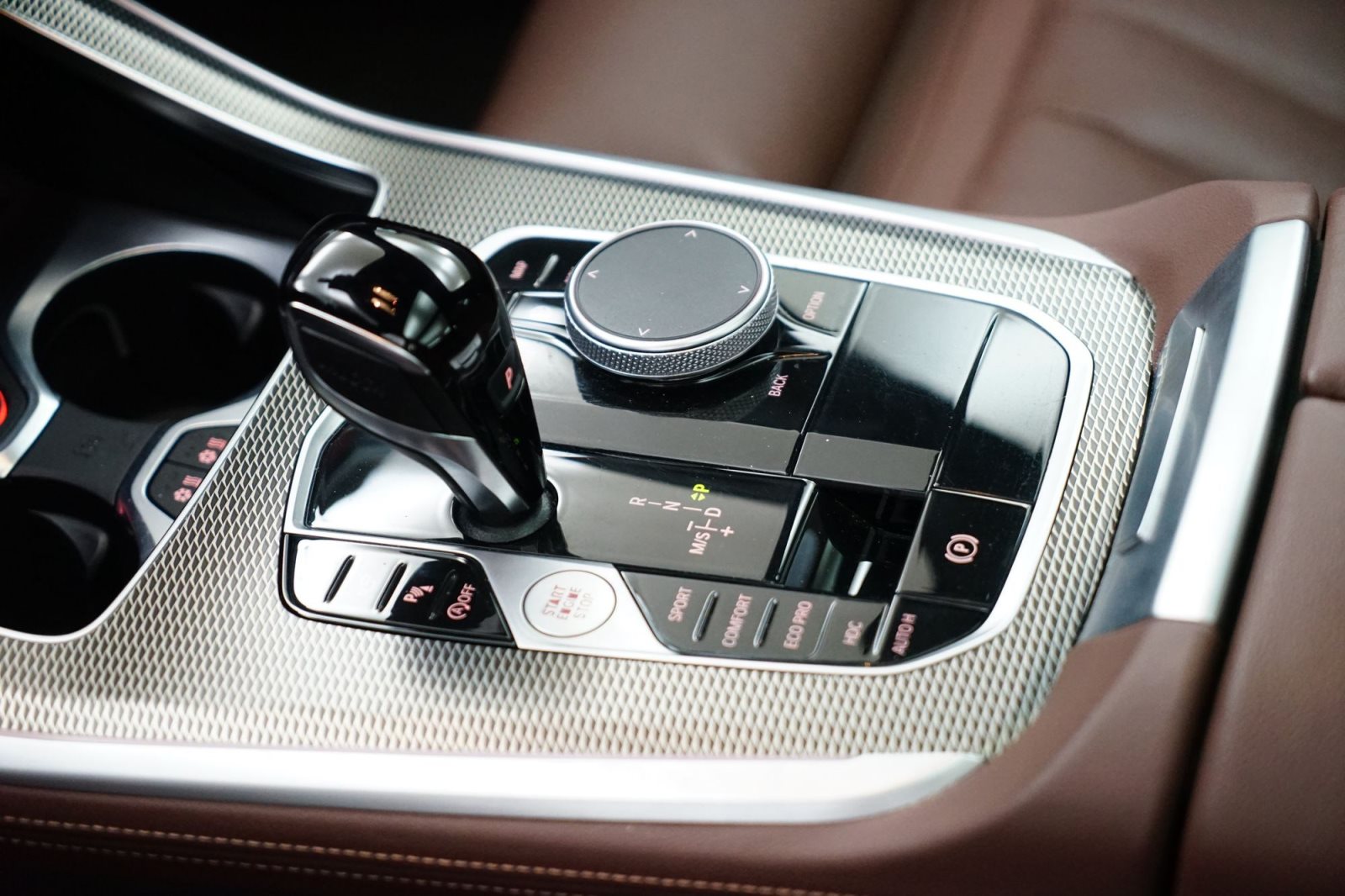 Fahrzeugabbildung BMW X5 M50i [Laser, Standhz., HK Sound, AHK, Pano]