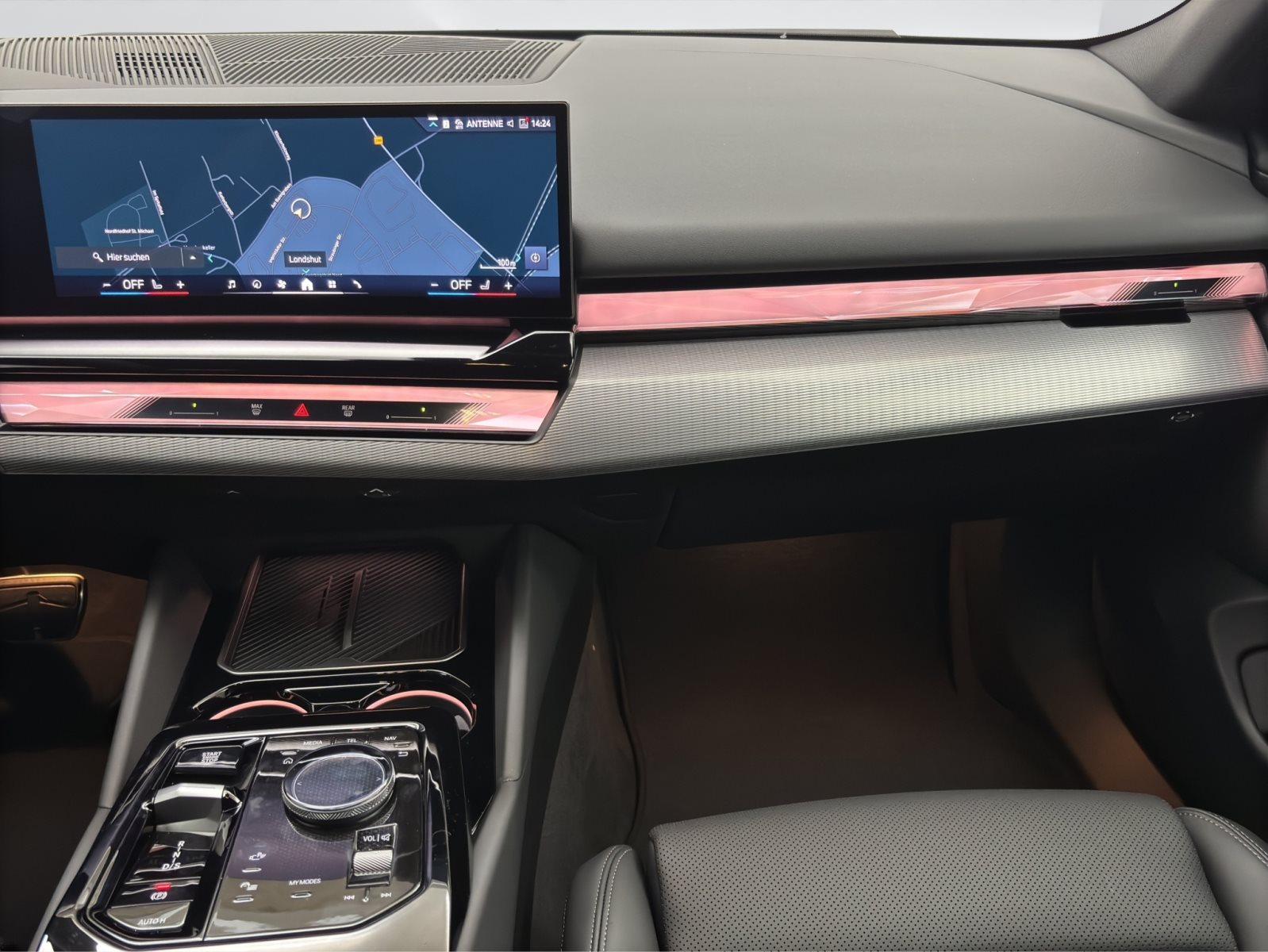 Fahrzeugabbildung BMW 520d xDrive Limousine [M Sport, HUD, ACC, h&K Sound]