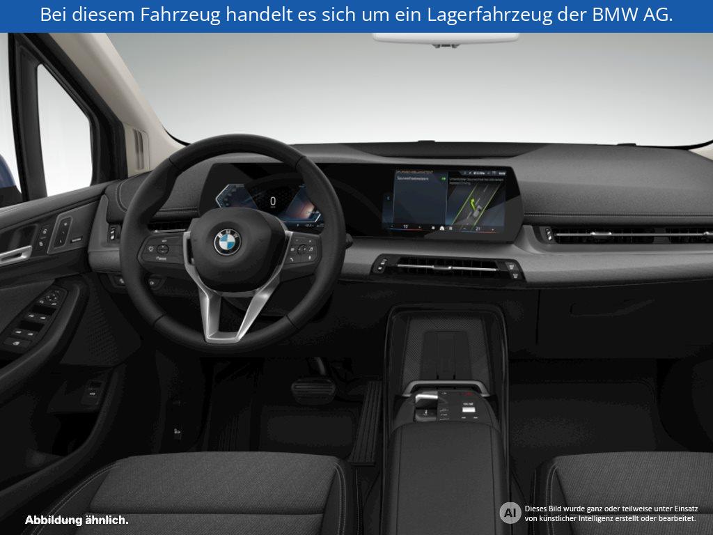 Fahrzeugabbildung BMW 220i Active Tourer
