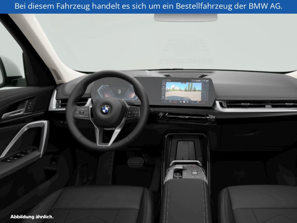 Fahrzeugabbildung BMW X1 sDrive20i