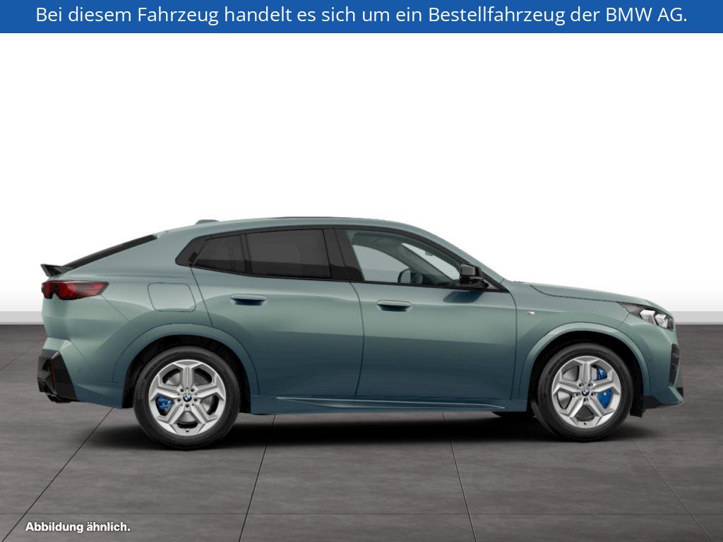 Fahrzeugabbildung BMW X2 M35i xDrive