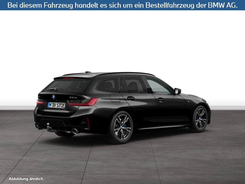 Fahrzeugabbildung BMW 330e xDrive Touring
