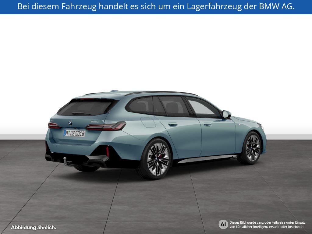 Fahrzeugabbildung BMW 520d xDrive Touring