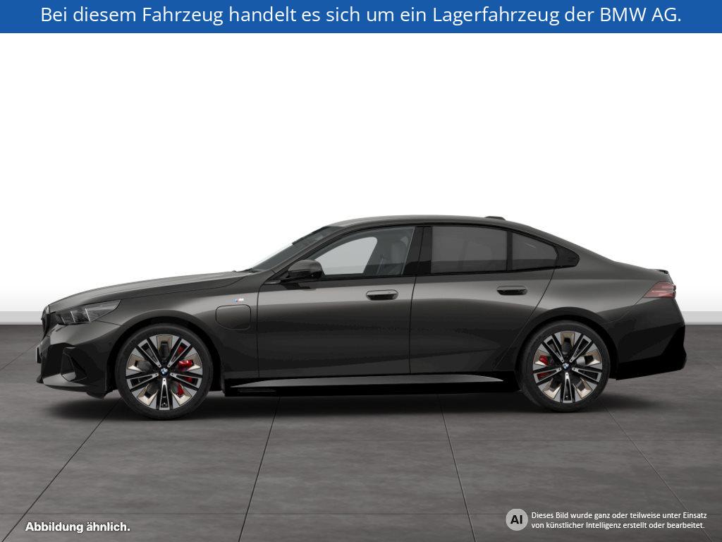 Fahrzeugabbildung BMW 550e xDrive Limousine
