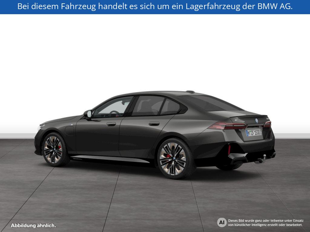 Fahrzeugabbildung BMW 550e xDrive Limousine