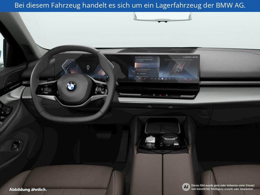 Fahrzeugabbildung BMW 520i Touring