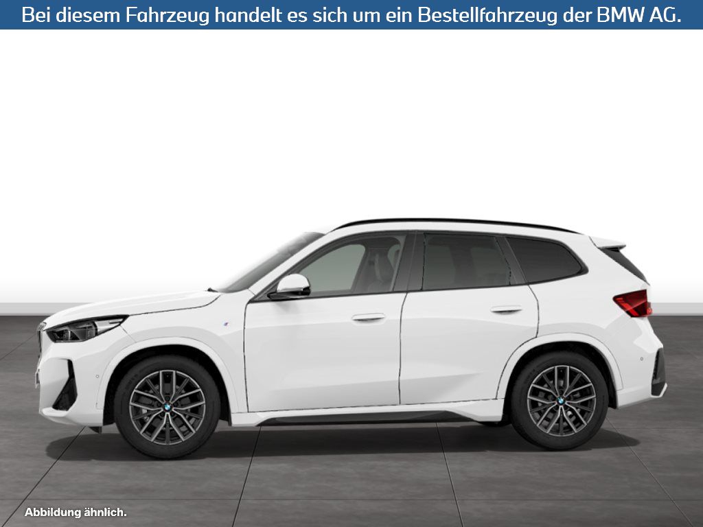 Fahrzeugabbildung BMW X1 sDrive18i SAV