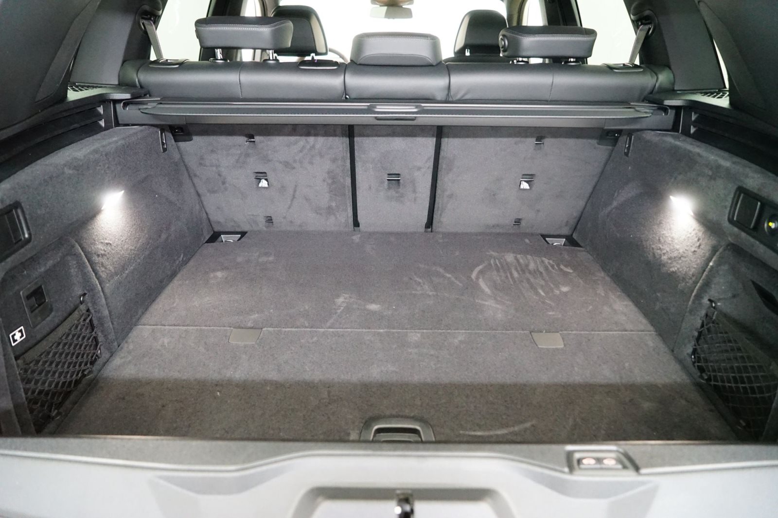 Fahrzeugabbildung BMW X5 xDrive50e [M Sport, HUD, AHK, ACC, 22 LMR, GSD]