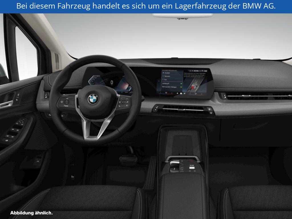 Fahrzeugabbildung BMW 220i Active Tourer