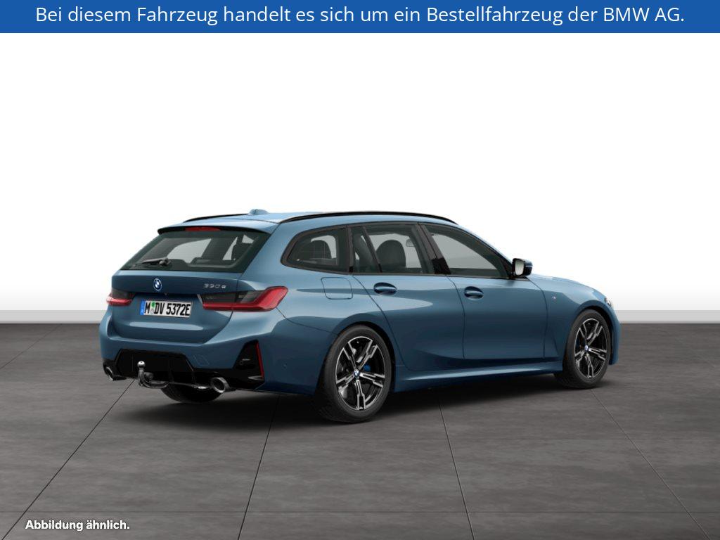 Fahrzeugabbildung BMW 330e Touring