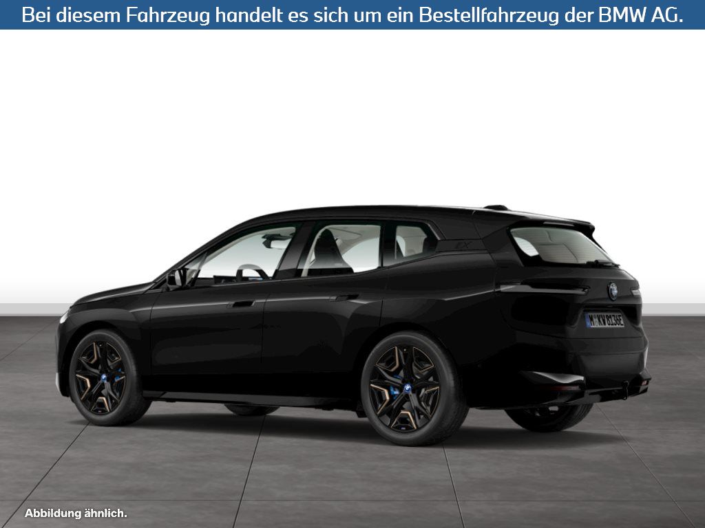 Fahrzeugabbildung BMW iX xDrive40