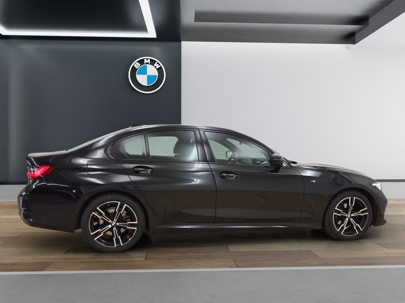 Fahrzeugabbildung BMW 318i Limousine [M Sport, LC+, HiFi, RFK, SHZ]