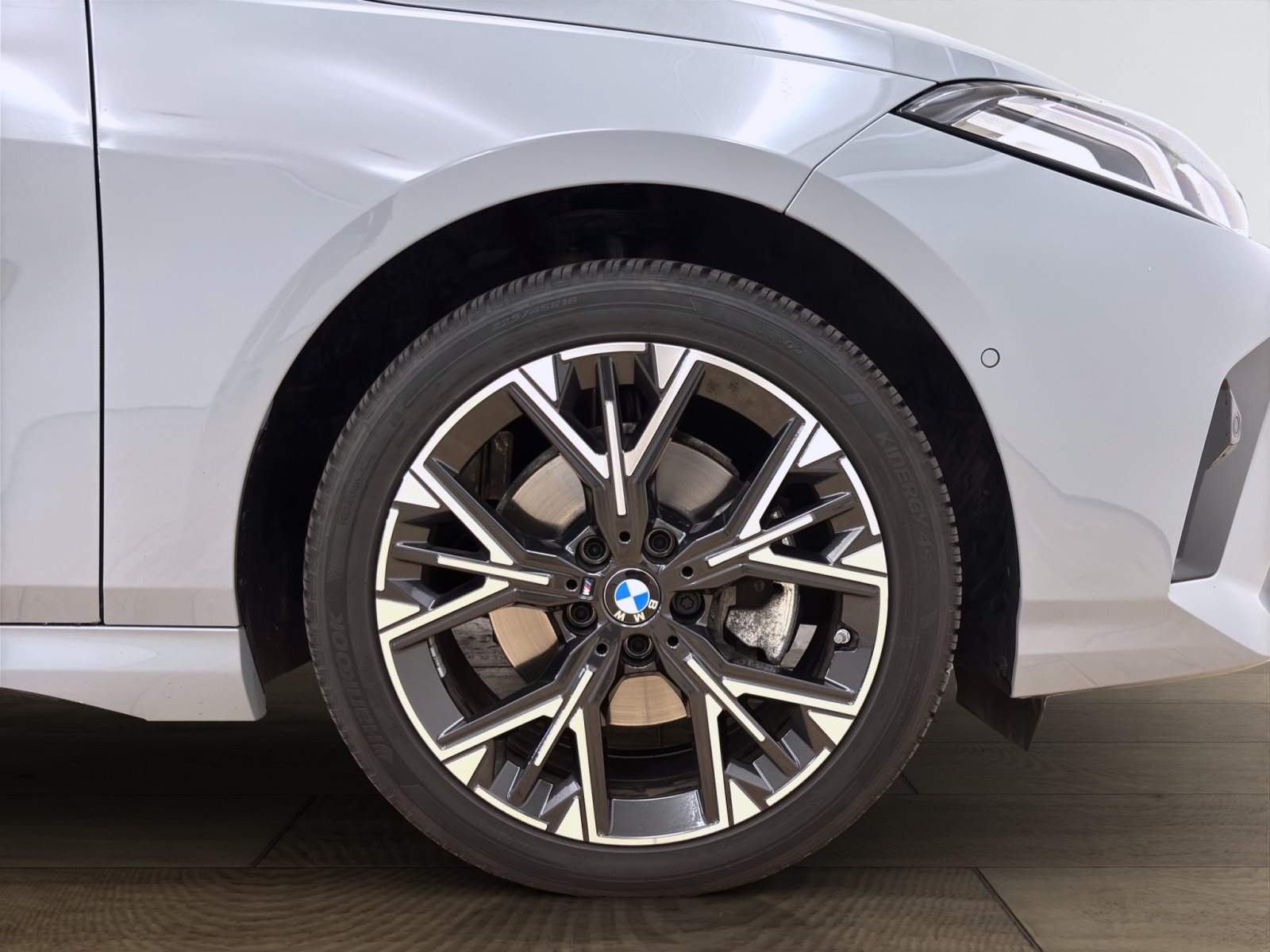 Fahrzeugabbildung BMW 120 5-Türer [M Sport, Navi, RFK, SHZ, DAB+]