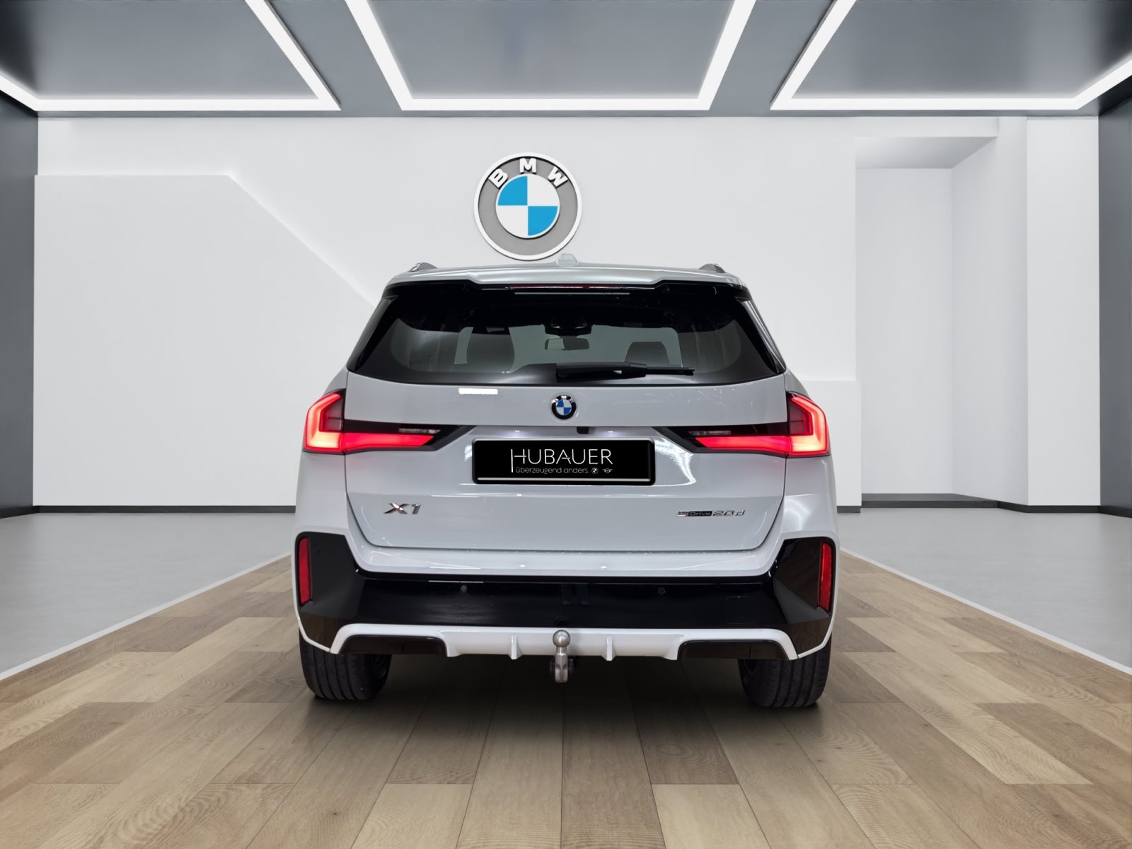 Fahrzeugabbildung BMW X1 sDrive20d [M Sport, AHK, ACC, RFK, 18 LMR]