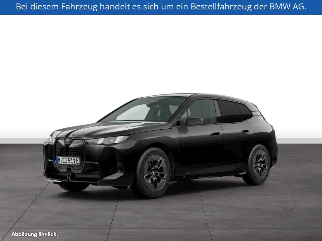 BMW iX xDrive45