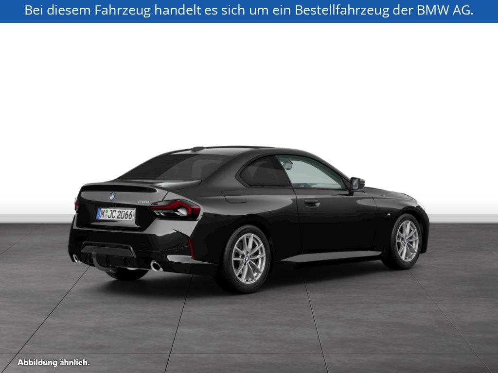 Fahrzeugabbildung BMW 218i Coupé