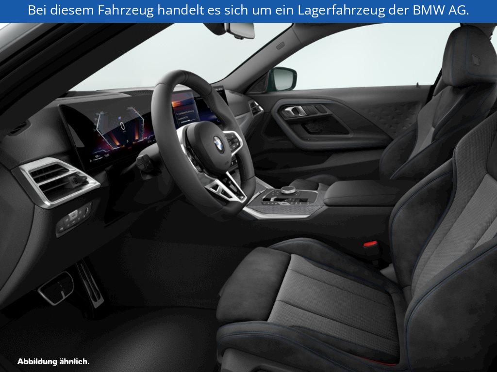 Fahrzeugabbildung BMW 218i Coupé