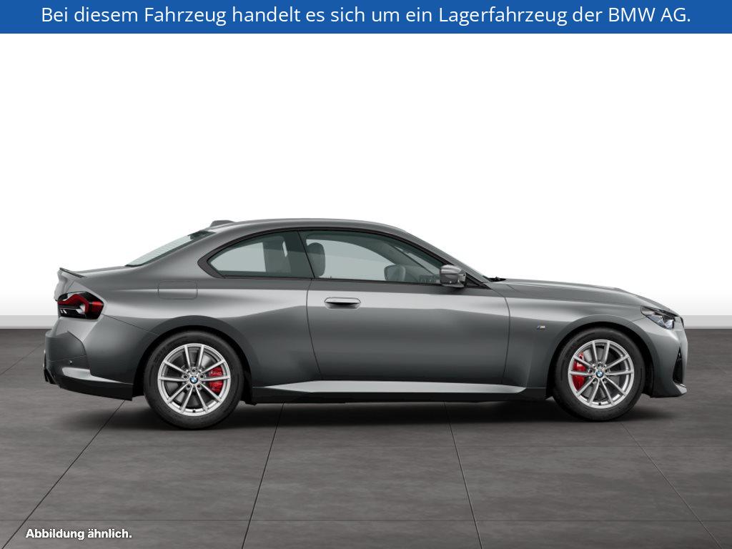 Fahrzeugabbildung BMW 218i Coupé