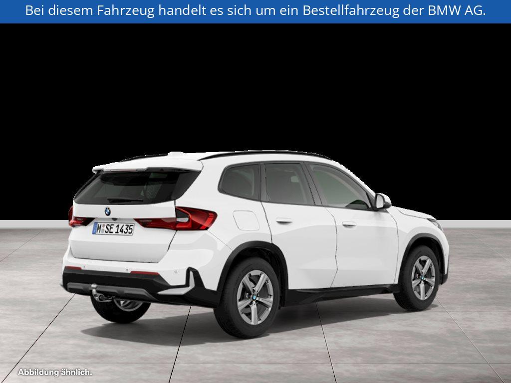 Fahrzeugabbildung BMW X1 sDrive20i