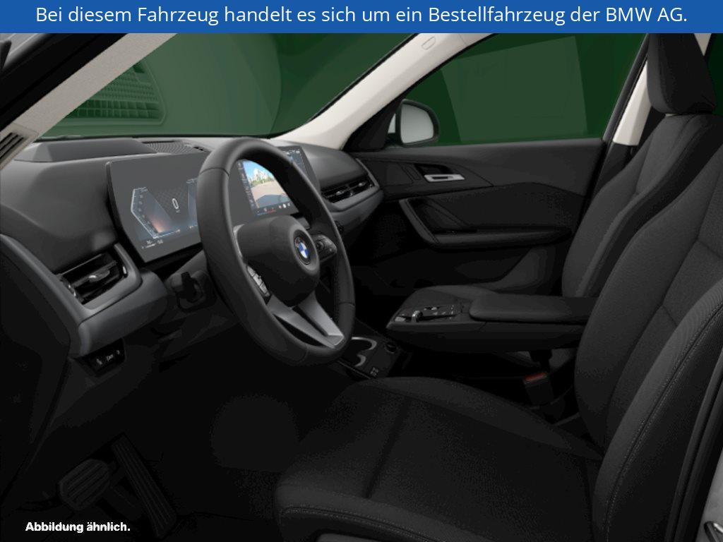 Fahrzeugabbildung BMW X1 sDrive20i