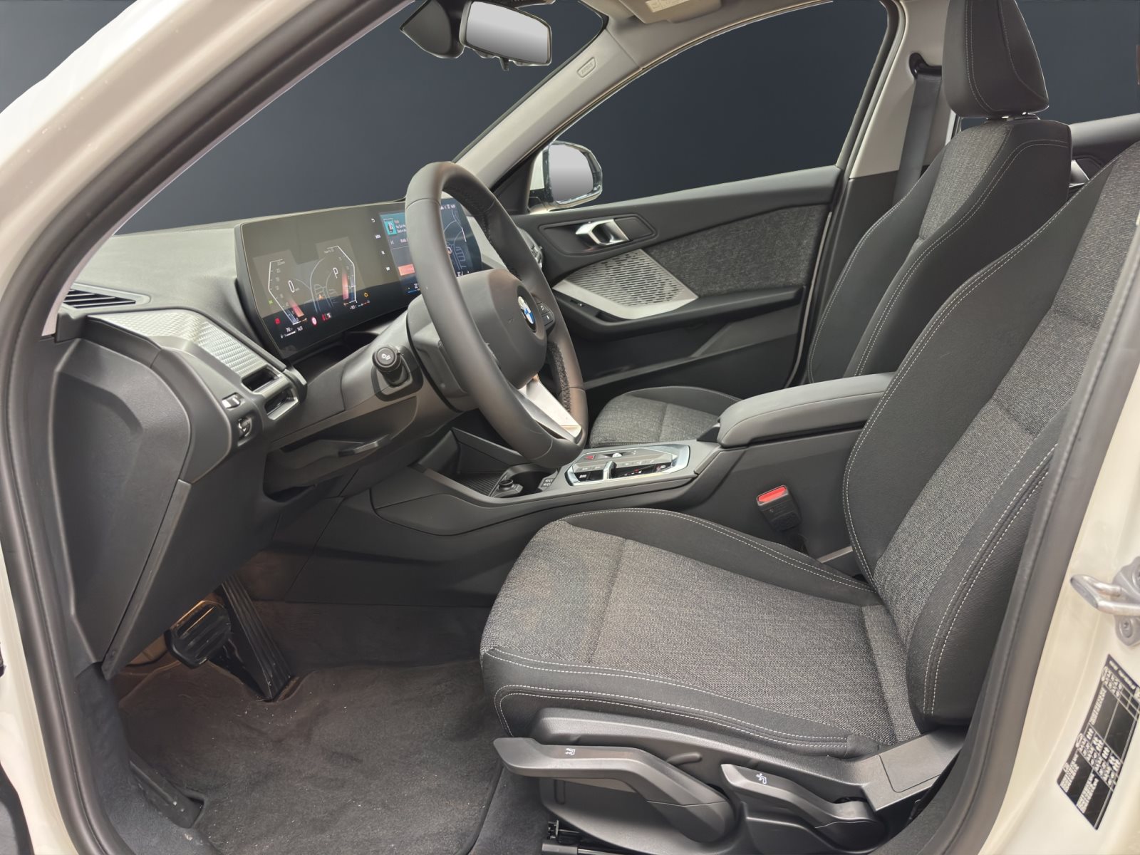 Fahrzeugabbildung BMW 120 5-Türer [M Sport, Navi, RFK, SHZ, 18 LMR]