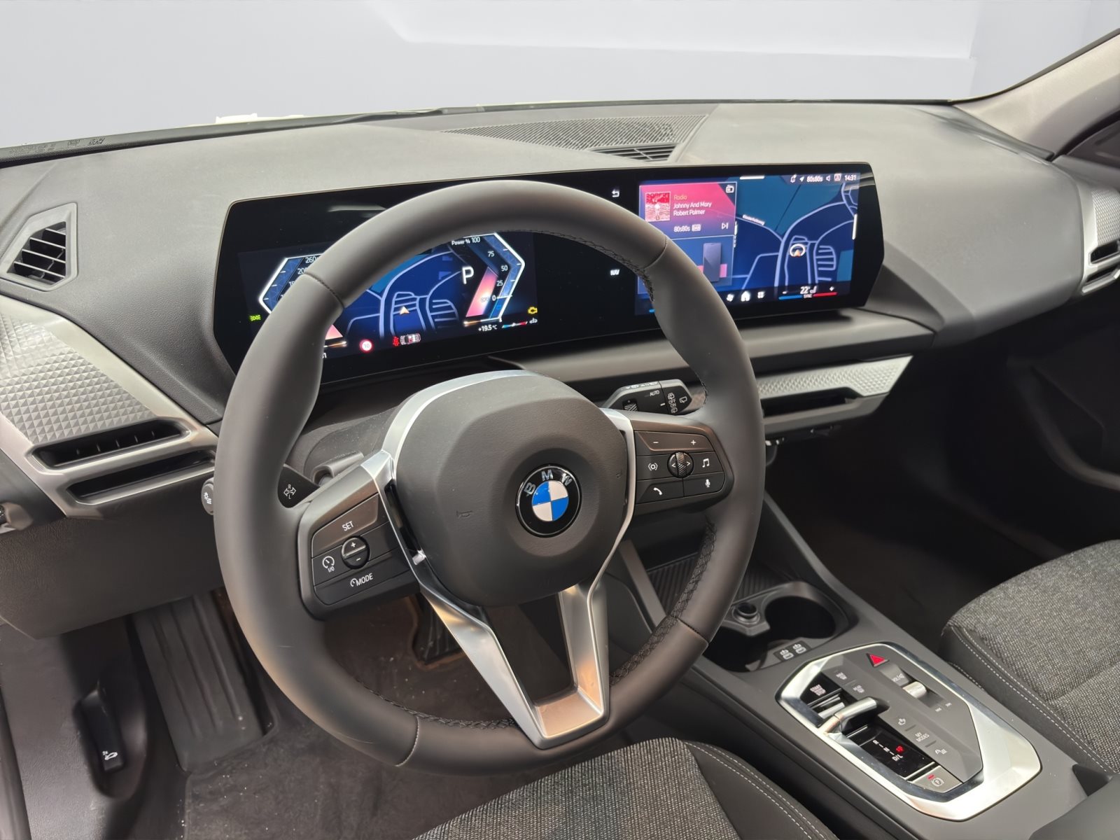 Fahrzeugabbildung BMW 120 5-Türer [M Sport, Navi, RFK, SHZ, 18 LMR]