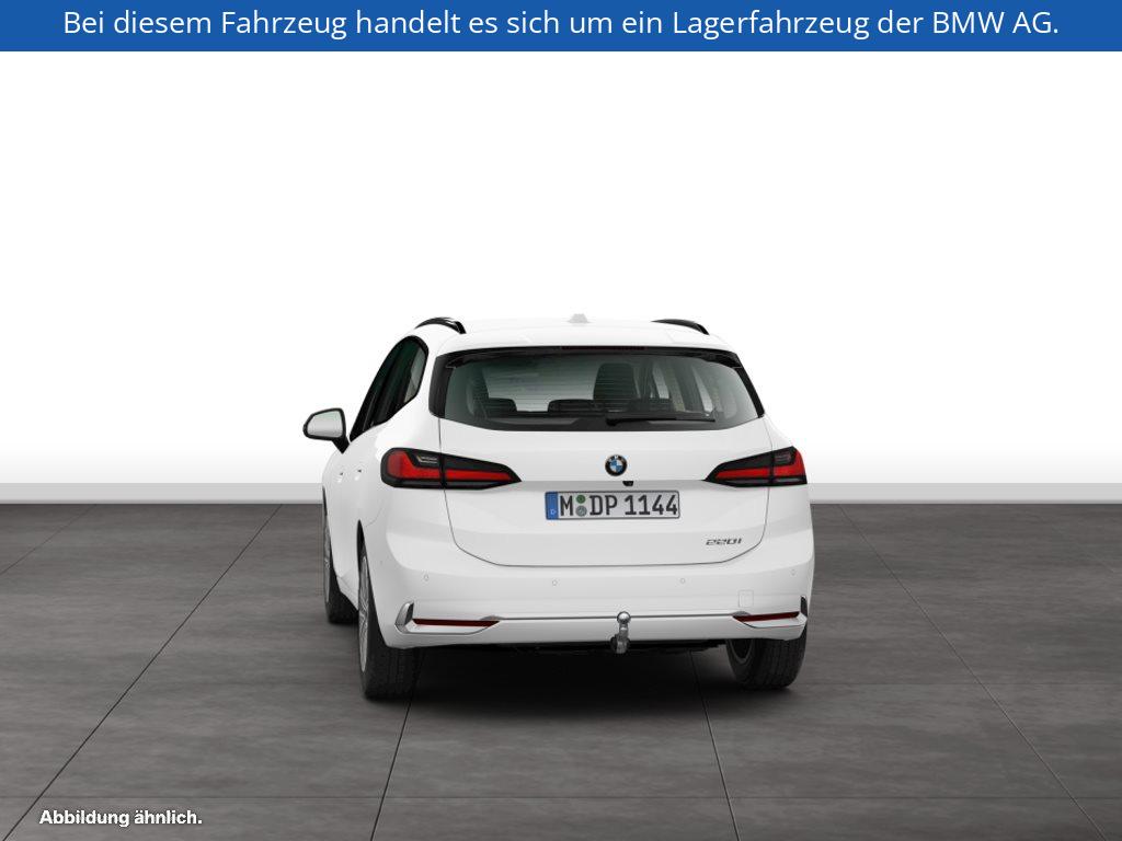Fahrzeugabbildung BMW 220i Active Tourer