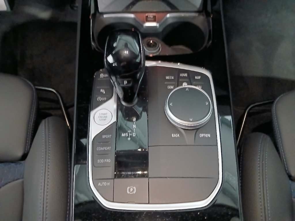 Fahrzeugabbildung BMW 218i Gran Coupé [M Sport, LC Prof., ACC, AHK]