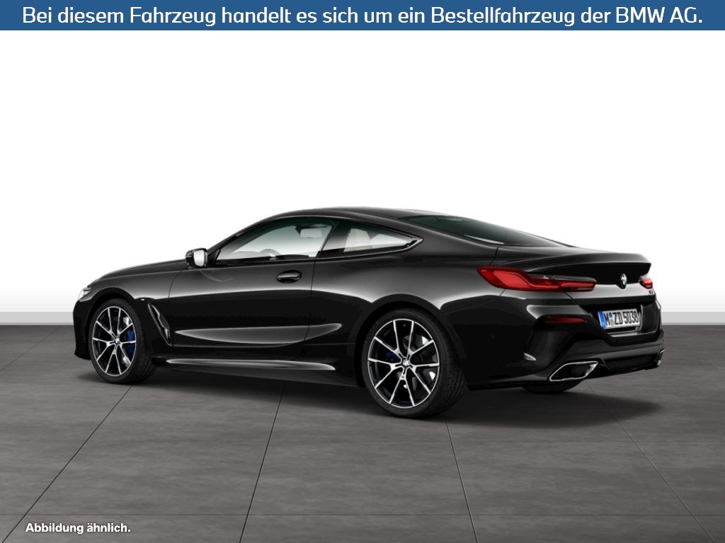 Fahrzeugabbildung BMW 840i Coupé
