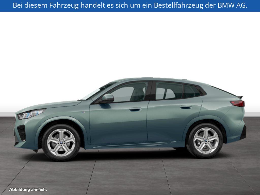 Fahrzeugabbildung BMW X2 sDrive18d