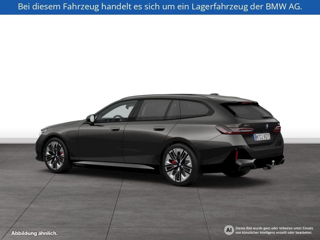 Fahrzeugabbildung BMW 550e xDrive Touring