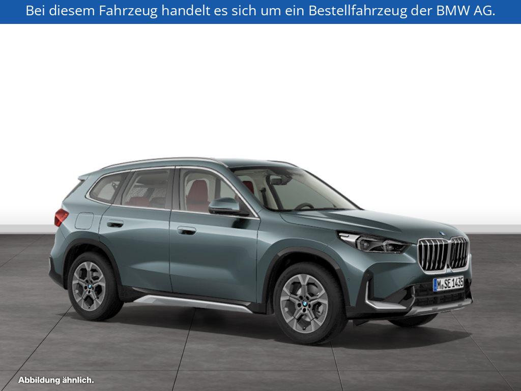Fahrzeugabbildung BMW X1 sDrive20i