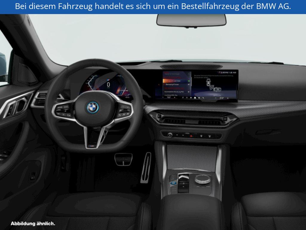 Fahrzeugabbildung BMW i4 eDrive40 Gran Coupé